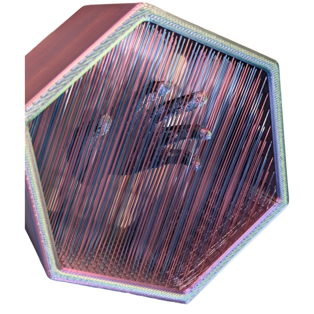 3D Printed | Hexagonal Iridescent Floating Hand